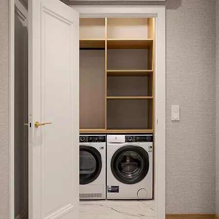 Apartament Brabank Luxury Japandi Sauna & Fitness Free Parking By Grandview 公寓 *
