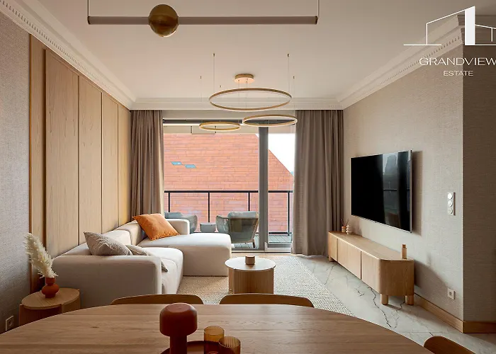 Penthouse Brabank Japandi Luxury Sauna, Fitness & Parking By Grandview