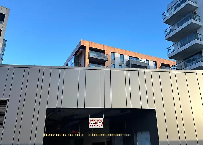 公寓 Penthouse Brabank Japandi Luxury Sauna, Fitness & Parking By Grandview 格但斯克