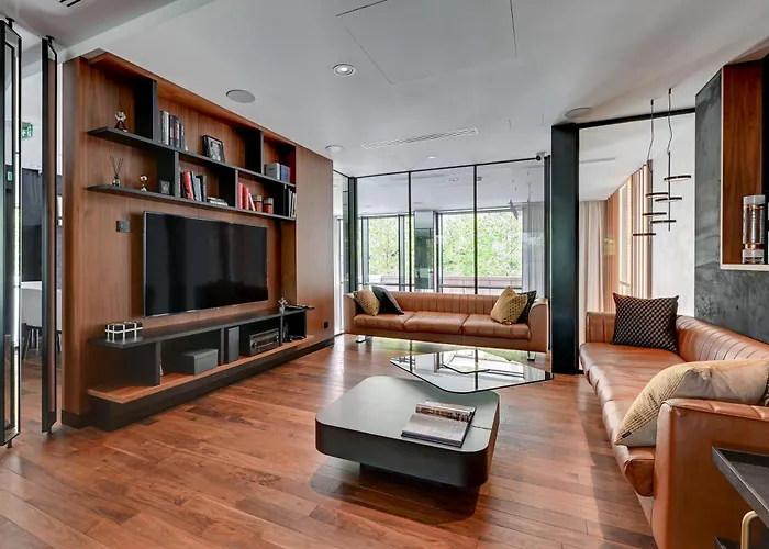 Penthouse Brabank Japandi Luxury Sauna, Fitness & Parking By Grandview 公寓 *